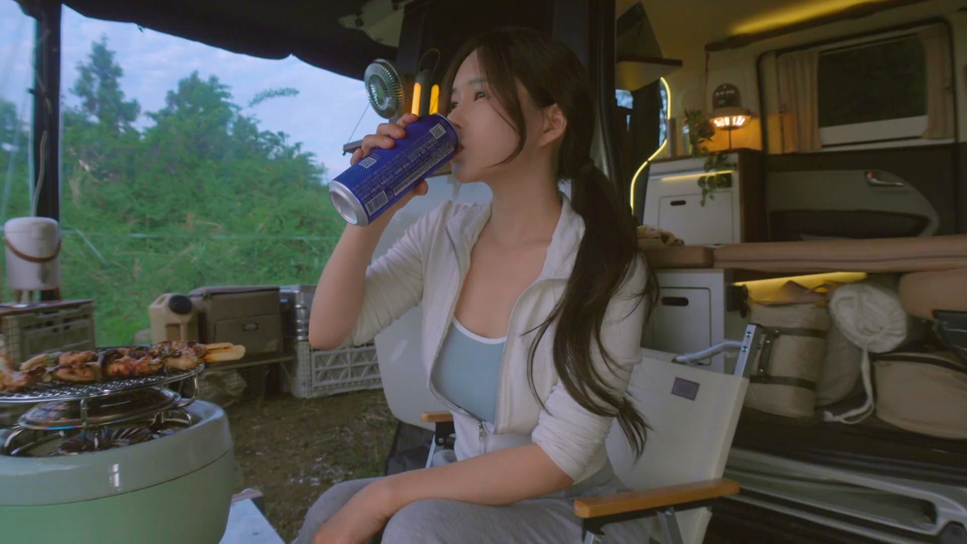 广西自贸试验区应用北斗定位技术 护航进口种牛高效通关